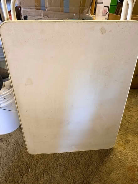 Photo of free White picnic table (Shirley, Croydon CR0) #1