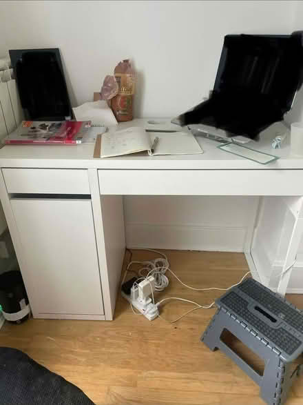 Photo of free ikea desk (22 burton road nw6 7lw) #1