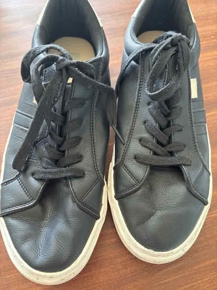 Photo of free Size 8/41 plimsoles (Shooters Hill SE18) #1