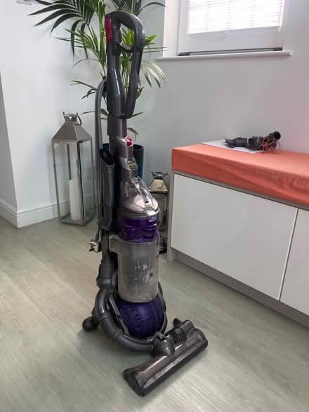 Photo of free Dyson DC25 Animal (for parts) (Farnborough BR6) #1