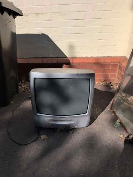 Photo of free Crt tv (Bromsgrove B60) #1