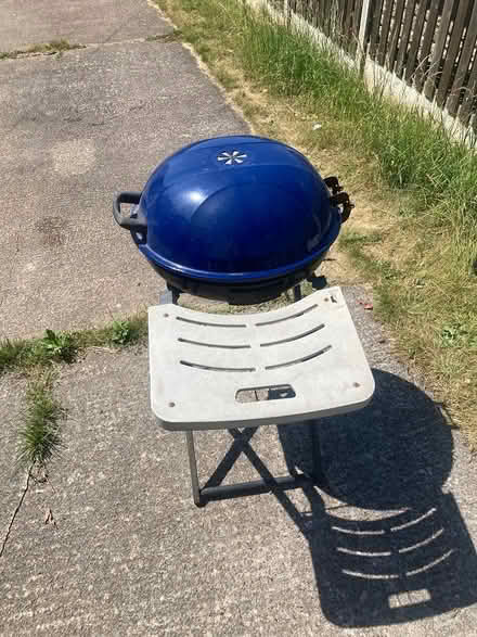 Photo of free Barbecue with lid (Walkley S6) #1