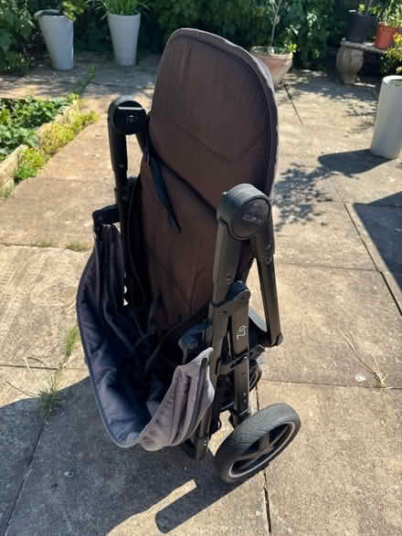 Photo of free Stroller, pushchair , buggy (Spondon DE21) #1