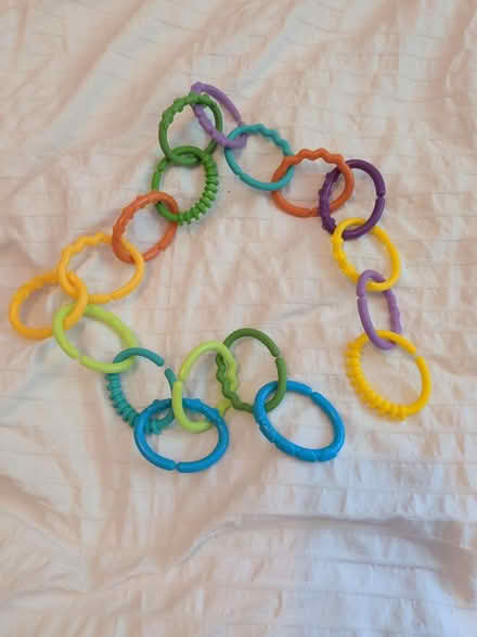 Photo of free Baby clips, sensory toys (HP1) #1