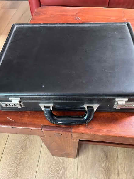 Photo of free briefcase,backpack,computer case (Barron Park) #1