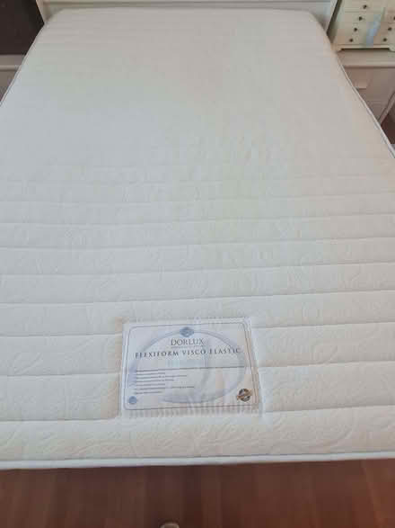 Photo of free Double hybrid Mattress (Glenrothes KY7) #1