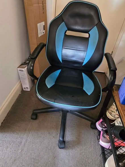Photo of free Gaming chair (Palmer Park RG1) #3