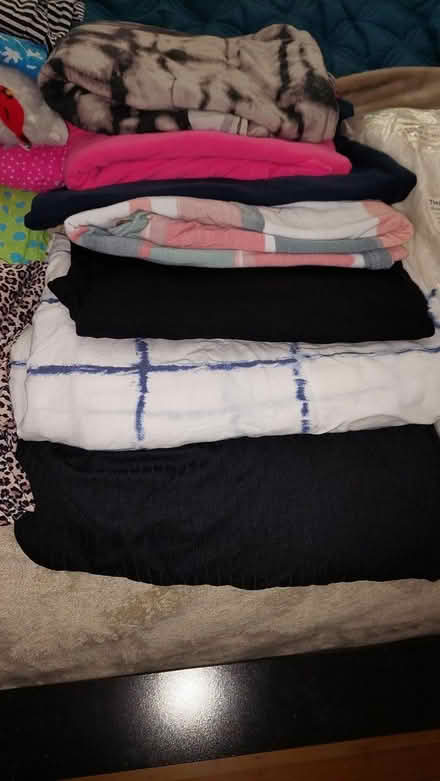 Photo of free Women's Clothes (Plus Size) (94015) #3