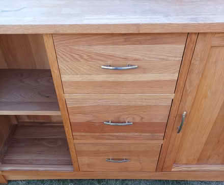 Photo of free Oak dresser needs a bit of TLC (BN2 6TG) #3