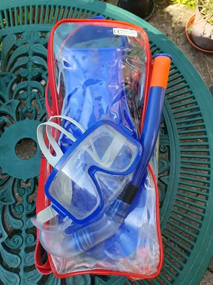 Photo of free Kids flipper, mask, snorkel set (Cherry Orchard SY2) #1