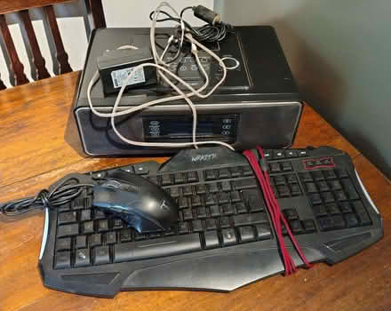 Photo of free Keyboard,Mouse,Radio (Lakenham NR1) #3
