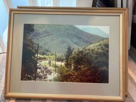 Photo of free Wooden picture frames med/large (Northchurch HP4) #1