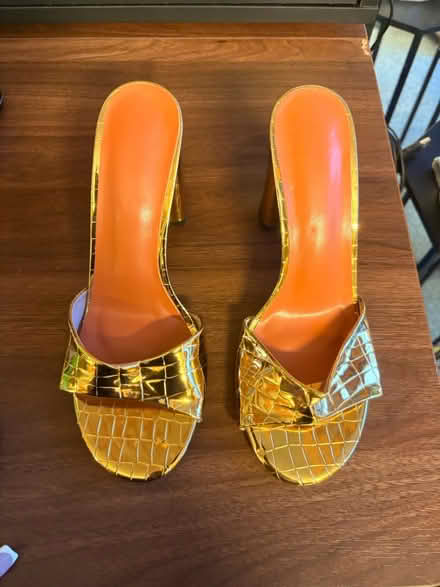 Photo of free Heels size 5/28 (Erith DA8 Bexley) #1