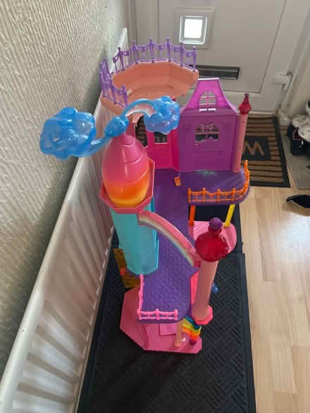 Photo of free Princess castle (Norris green L11) #3