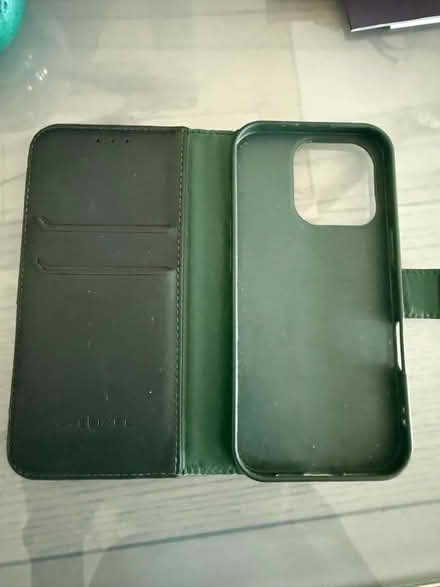 Photo of free 📱 iPhone 16Pro case (Chipping Barnet EN5) #2