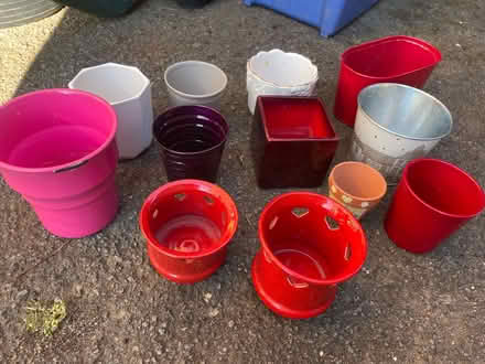 Photo of free Indoor planters (Northchurch HP4) #1