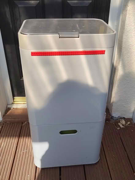 Photo of free Kitchen Bin (Damaged) (Bury, BL8) #3