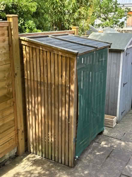 Photo of free Log shed (Winchester SO22) #1