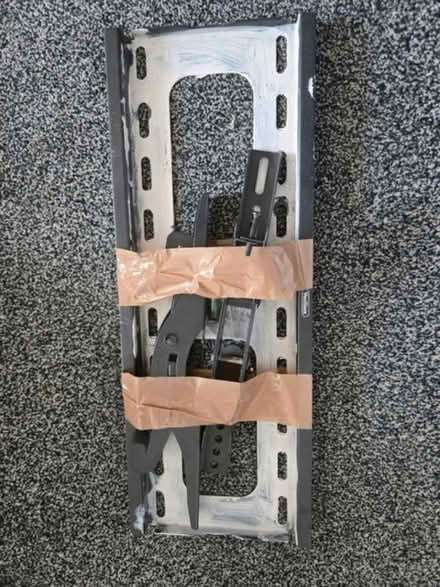 Photo of free TV bracket #2 (Oscott B44) #1