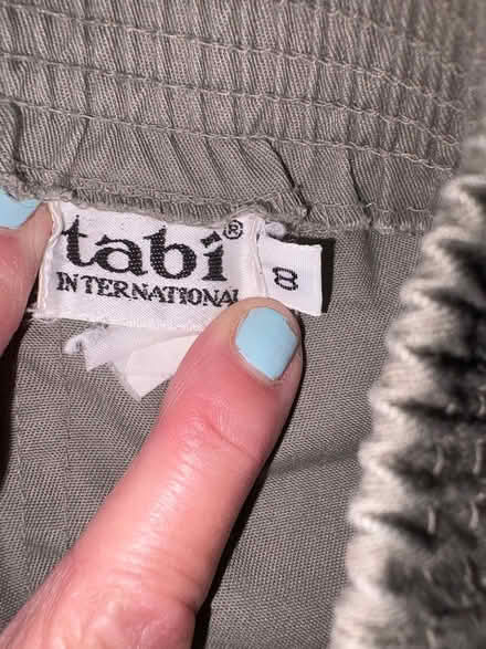 Photo of free Tabi ladies khaki pants size 8 (L5L 5P5) #2