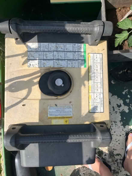 Photo of free For spares champion generator (CT13) #2