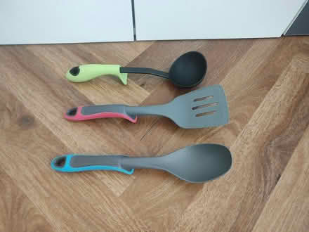 Photo of free Plastic kitchen utensils (Abingdon OX14) #1