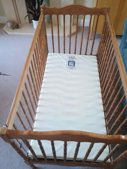 Photo of free Cot (Brentwood CM14) #3