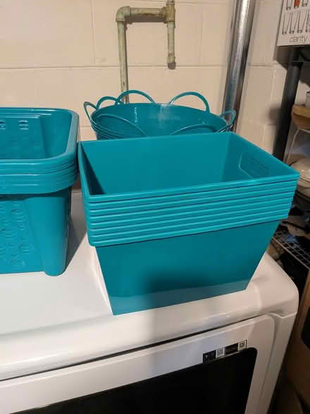 Photo of free 24 teal bins from Dollar Tree (Plainfield, IL) #4