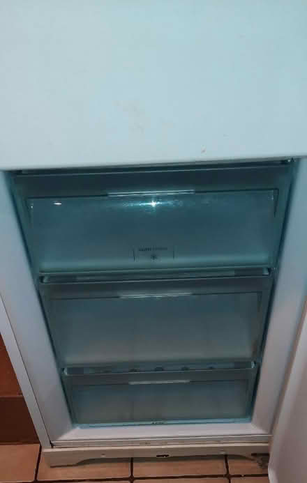 Photo of free Large fridge freezer (Woodley RG6) #4
