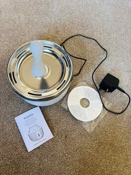 Photo of free Cat water fountain (Welling DA7) #1