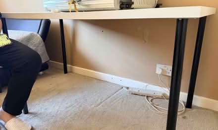 Photo of free white table with black metal Legs (NR5) #1