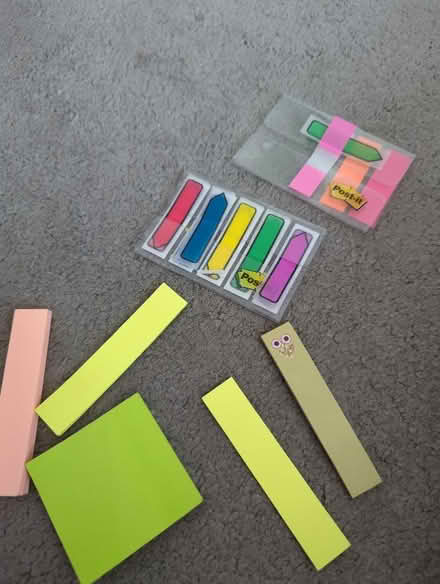 Photo of free Post its (Rawdon LS19) #1