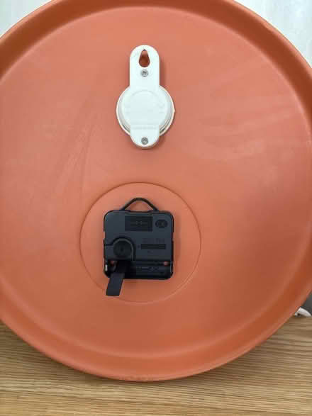Photo of free Clock / thermometer (Eastbourne BN20) #2