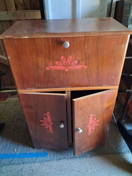Photo of free old cocktail/drinks cabinet (City of Bristol BS5) #1