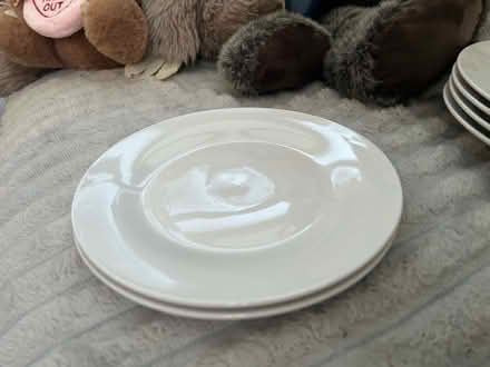 Photo of free Shallow bowls and 2 plates (Bridlington YO16) #2