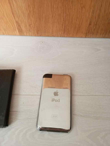 Photo of free Old iPod 32 Gb (Yarnton OX5) #2