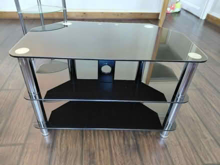 Photo of free TV Stand (Darnall S9) #1