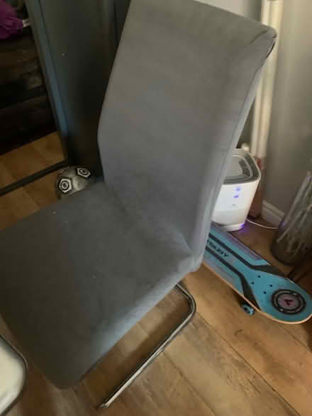 Photo of free 4 dining chairs (Ravenscourt Park W6) #1
