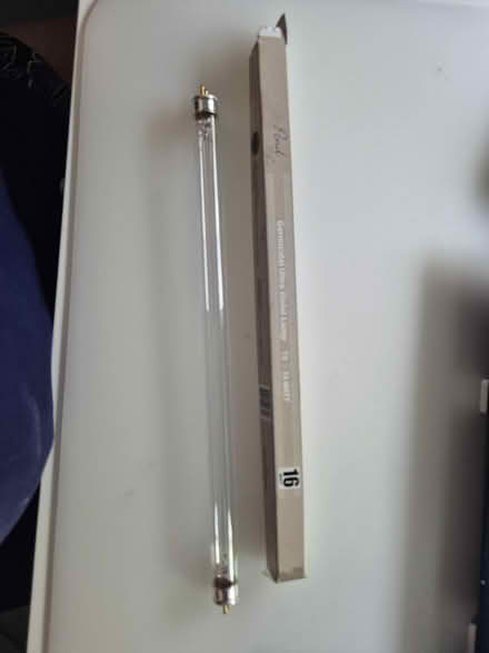 Photo of free UV Lamp T5 - 16 Watt (new in box) (Walton on Thames KT12) #1