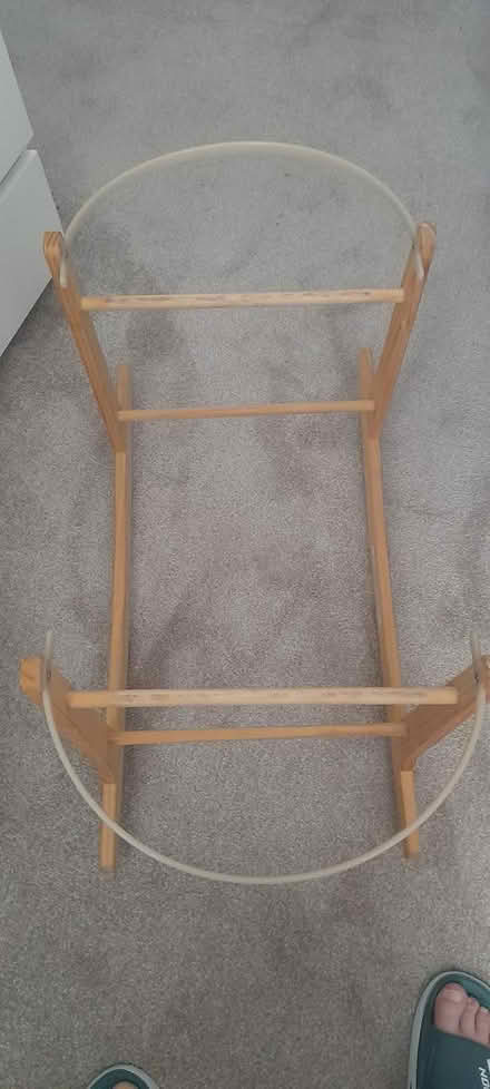 Photo of free moses basket (69 fintry avenue PA2) #2