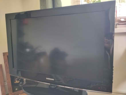 Photo of free Samsung 80cm TV (Howdon NE28) #1