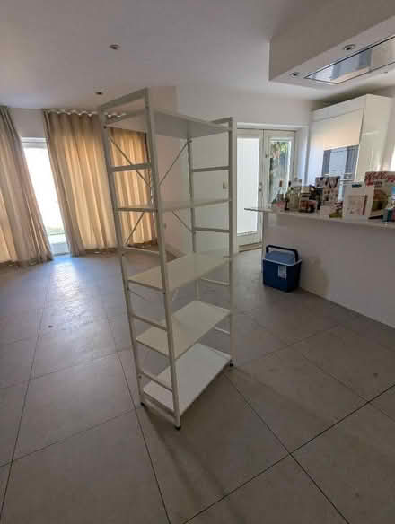 Photo of free White rack (Petersfield Ward CB1) #2