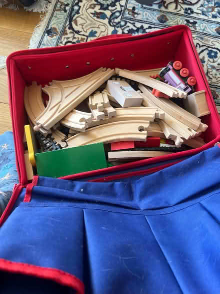 Photo of free Wooden train tracks with trains (Baslow DE45) #1