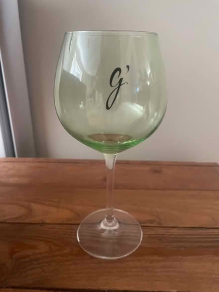 Photo of free G’vine & Tonic glasses x6 (Billericay CM12) #2