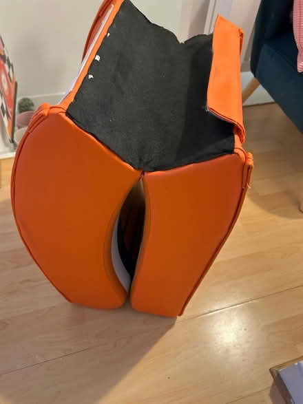 Photo of free Gaming chair (Battersea SW11) #2