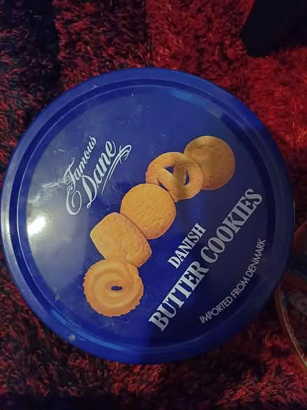 Photo of free Useful tins (Chineham RG24) #3