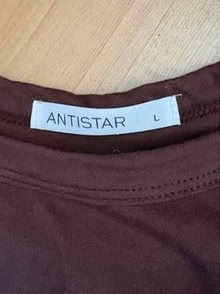 Photo of free Short brown crop top, large (L5L 5P5) #2