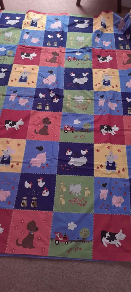 Photo of free Single duvet cover and matching pillowcase (Thrupp GL5) #3
