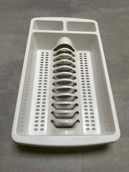 Photo of free White plastic dish drainer (Heaton Chapel SK4) #1