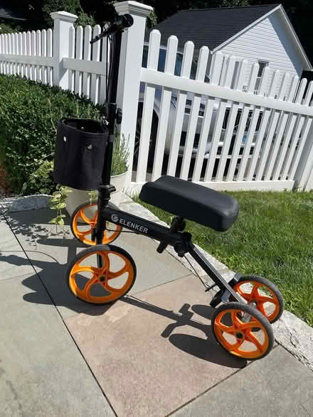 Photo of free Elenker Knee Scooter (Trumbull) #2